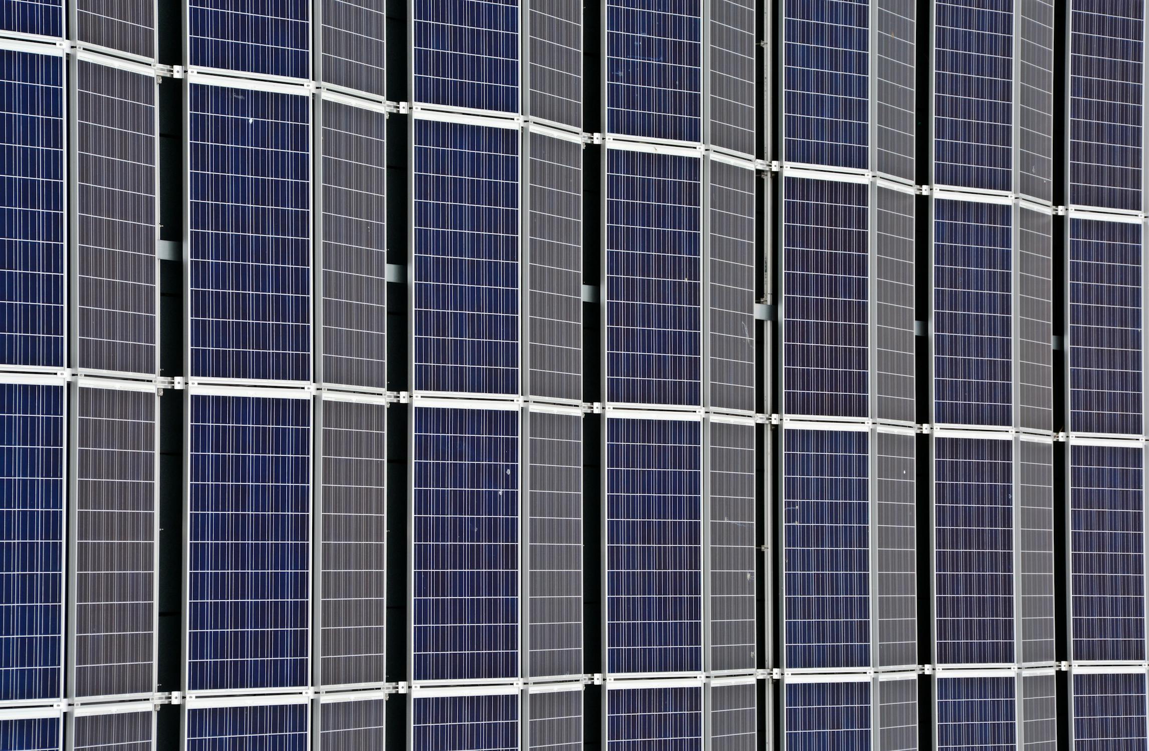 Top Solar Panels of 2024: Efficiency, Durability, and Cost-Effectiveness